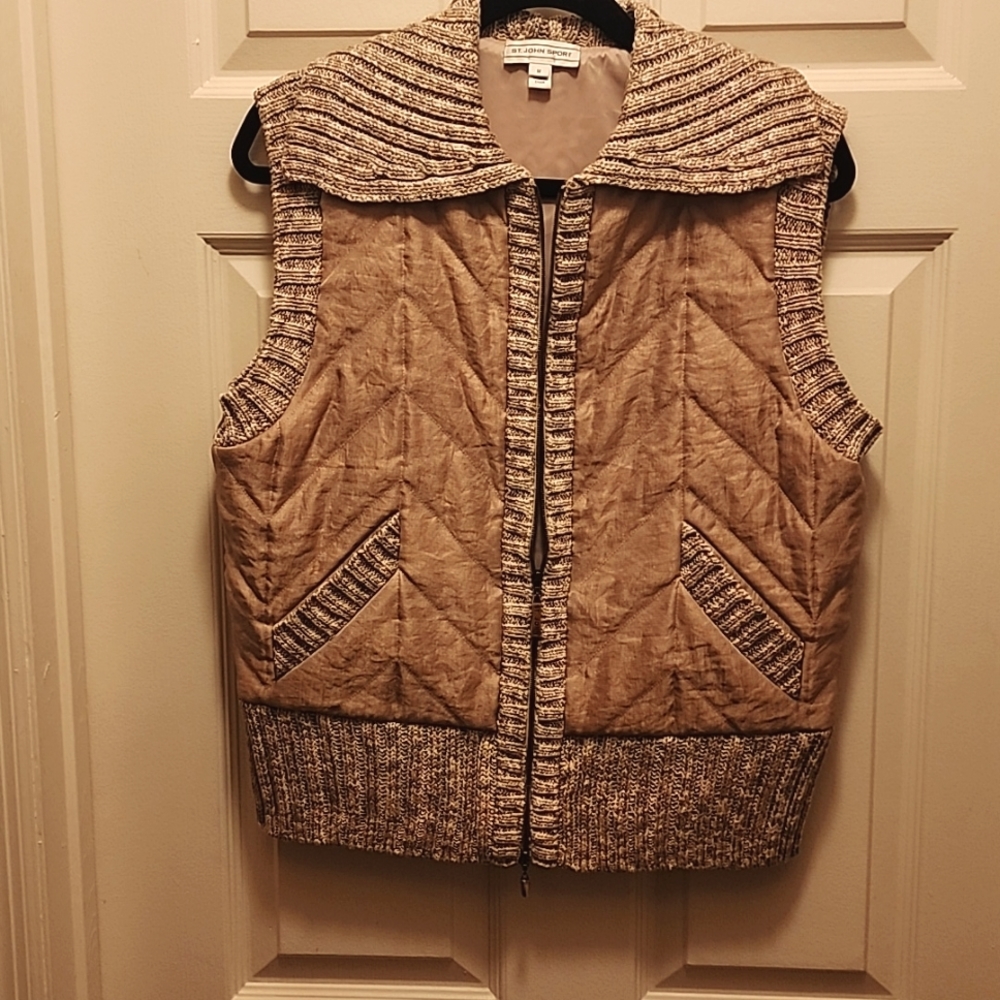 St. John Quilted Knit Trim Beige Vest